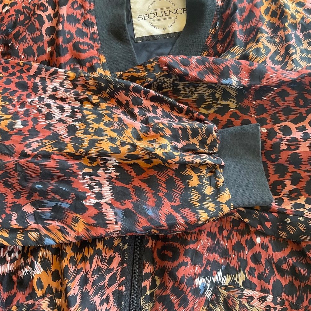 Jacket  by  SEQUENCE .. RETRO  SIZING in pics - Picture 3 of 11